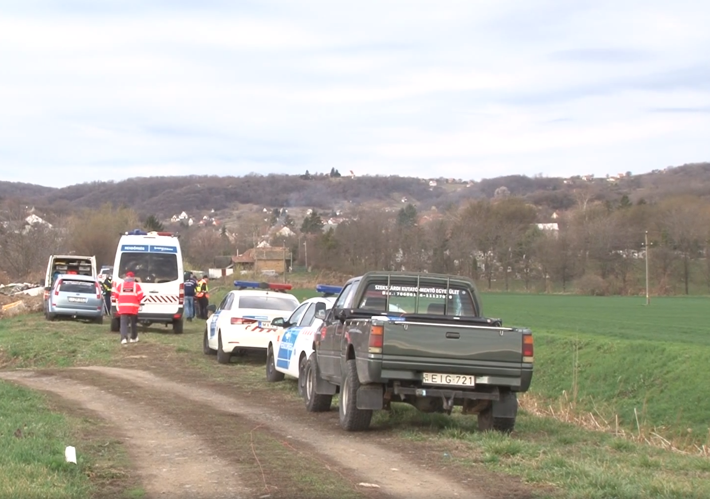 A Patak utca mellett találták a holttestet, Szekszárd északi részén. Forrás: Tolnatáj TV