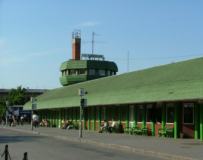 A szekszárdi buszpályaudvar Forrás: busport-online.hu